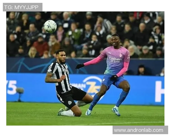 北京足球队团队协作引发热议球迷与专家观点交锋分析