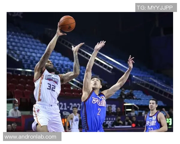 南京篮球队在城市联赛中的战术分析与表现评估 南京篮球队在城市联赛中的战术分析与表现评估