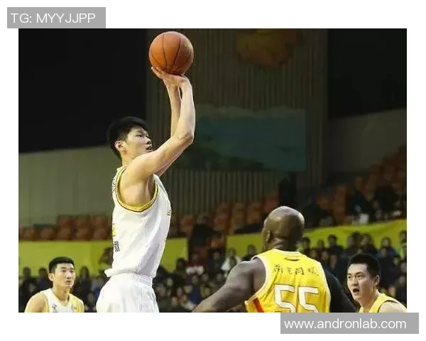 广州网球队在大师赛积分榜上以56分稳居第一名争夺冠军之路 广州网球队在大师赛积分榜上以56分稳居第一名争夺冠军之路