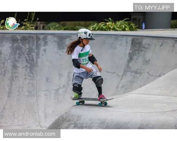 成都滑板队个人能力分析与发展探索之路 成都滑板队个人能力分析与发展探索之路