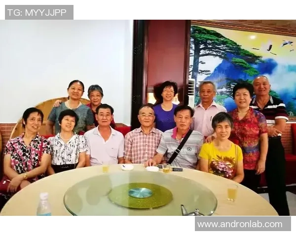 黄伟专访:追忆足球生涯中的辉煌与挑战 黄伟专访:追忆足球生涯中的辉煌与挑战