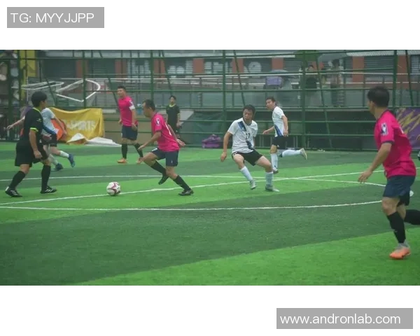 杭州足球队进攻表现分析与防守漏洞探讨